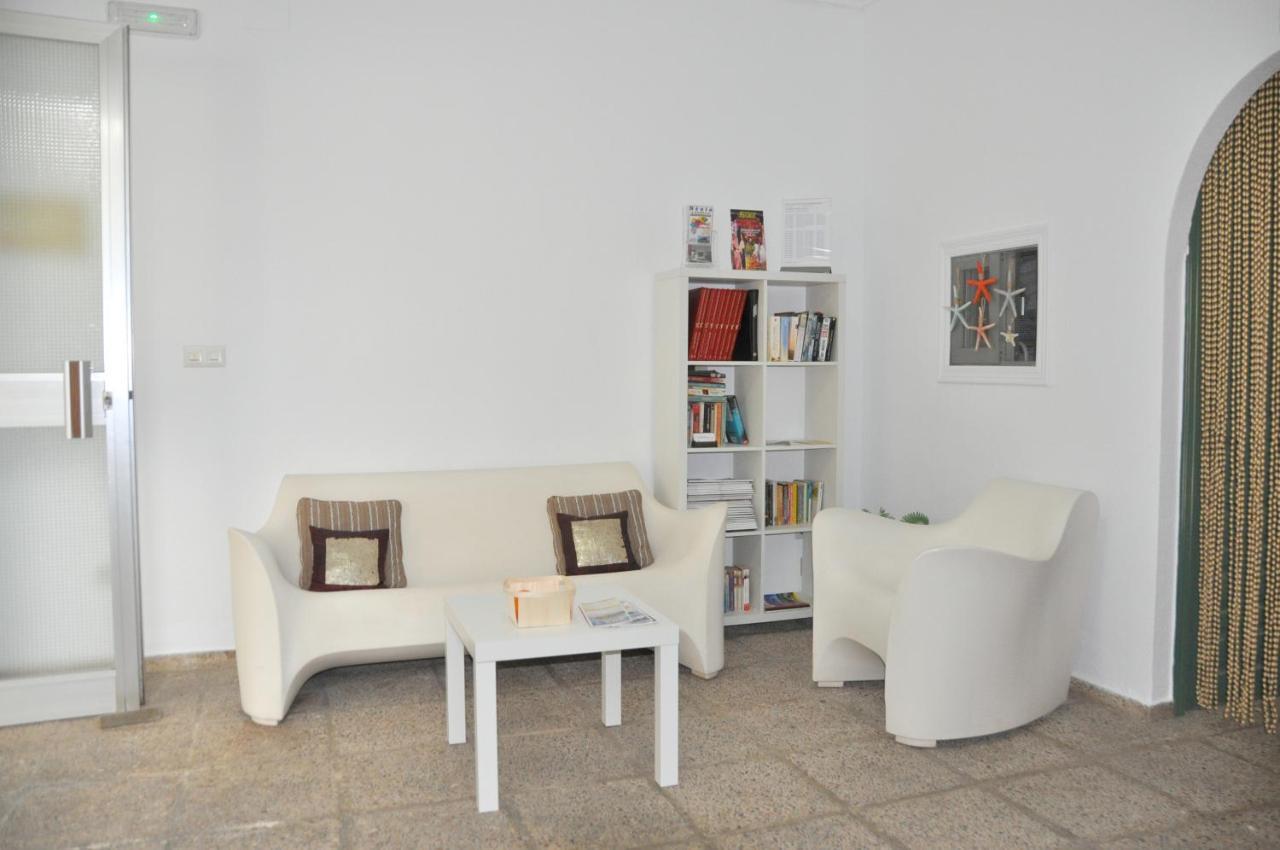 Apartamentos Acuario Дения Екстериор снимка